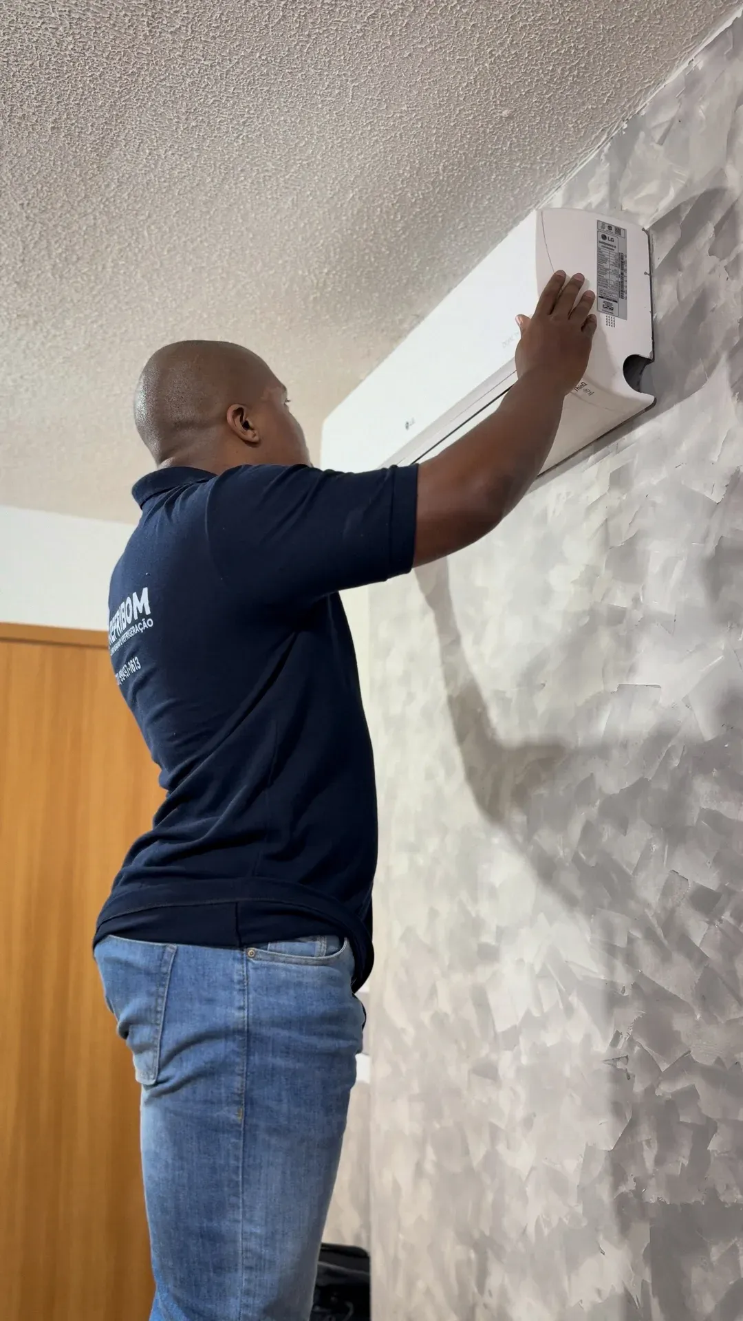 Atendimento em ar-condicionado split residencial